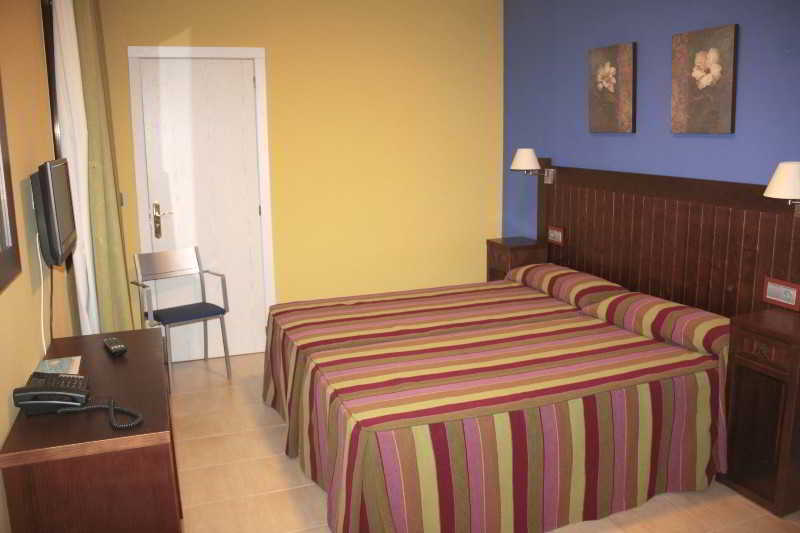 Hotel Rocio 2*